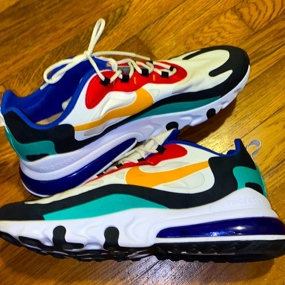 Nike Air 270s React